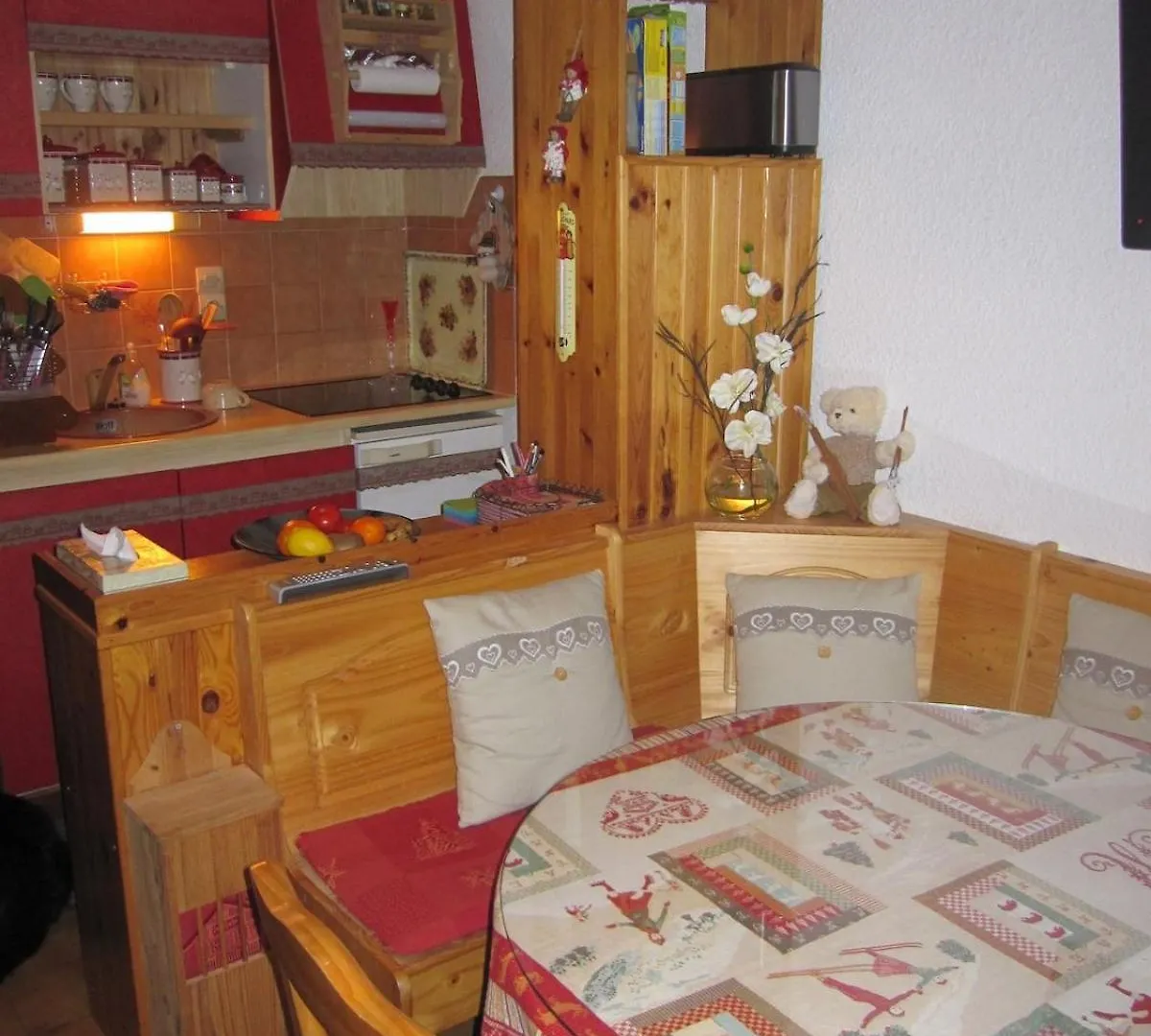 F2 Grand Confort En Face Du Telecabine Thollon-les-Memises 0*,  France